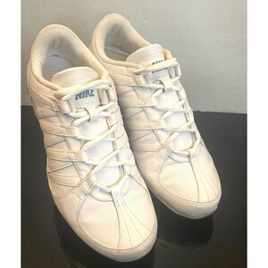 Nike Womens Musique 4 Sz 8 White Leather Dancing Shoes Lace Up Low Top Sneakers